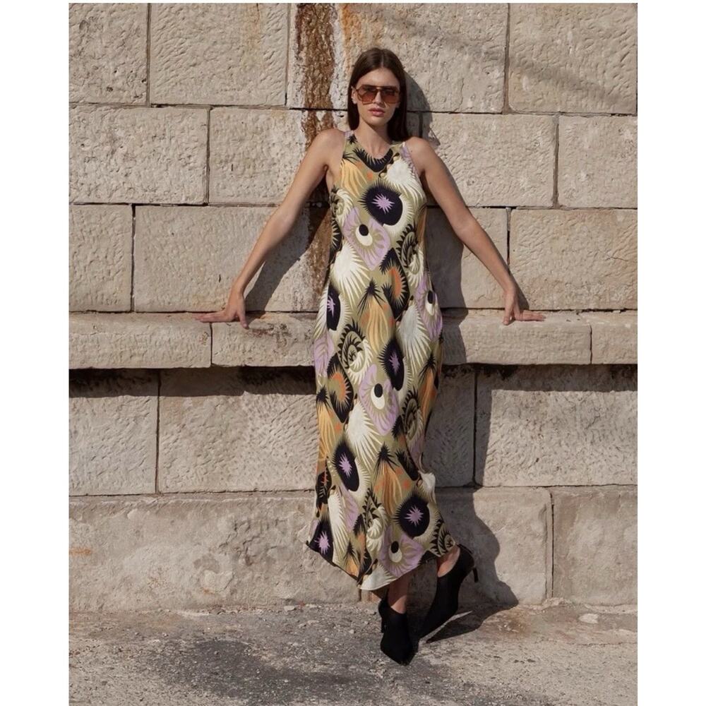 Untitled in Motion Lanelle Maxi Dress SZ L with Fabric Pull